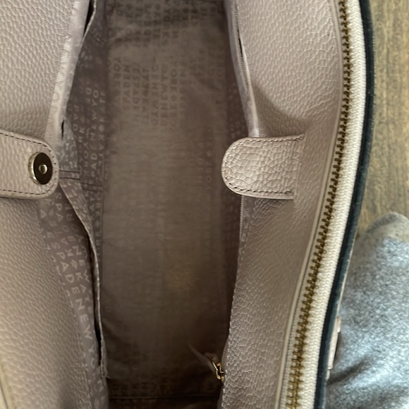 Kate Spade Purse - Picture 4 of 6